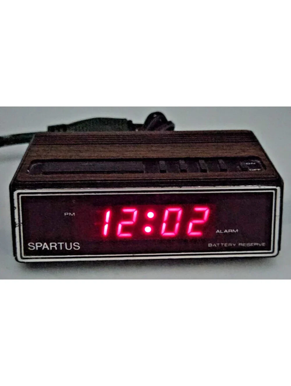 Vintage 1980s Spartus 1108 Wood Grain Red LED Digital Alarm Clock Tested Works